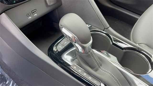 Used 2024 Buick Encore GX Avenir w/ Avenir Convenience Package image 31