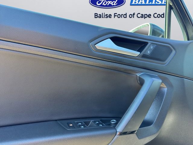 Used 2019 Volkswagen Tiguan SE w/ Panoramic Sunroof Package image 33