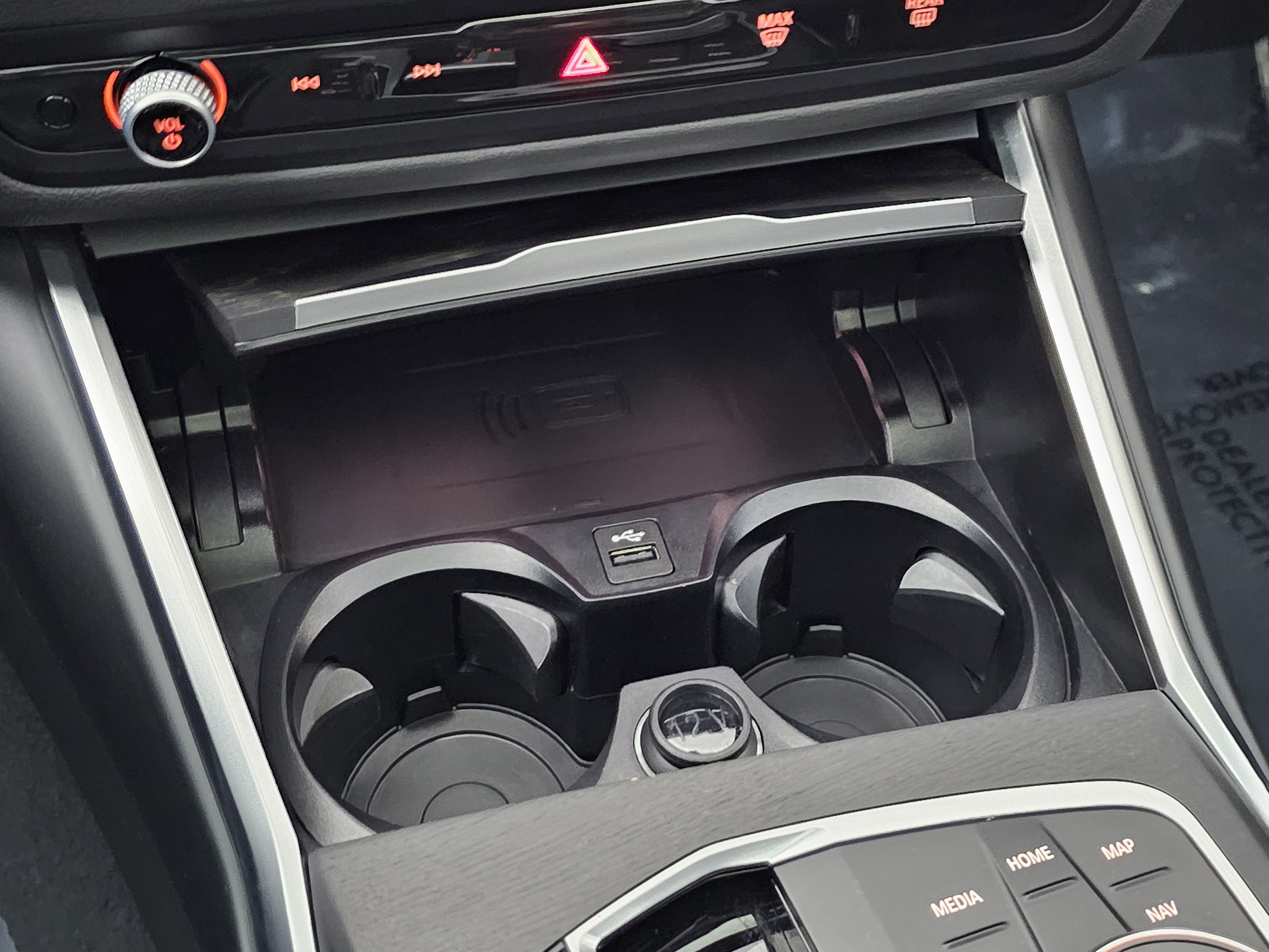 Used 2024 BMW 330i xDrive Sedan image 34