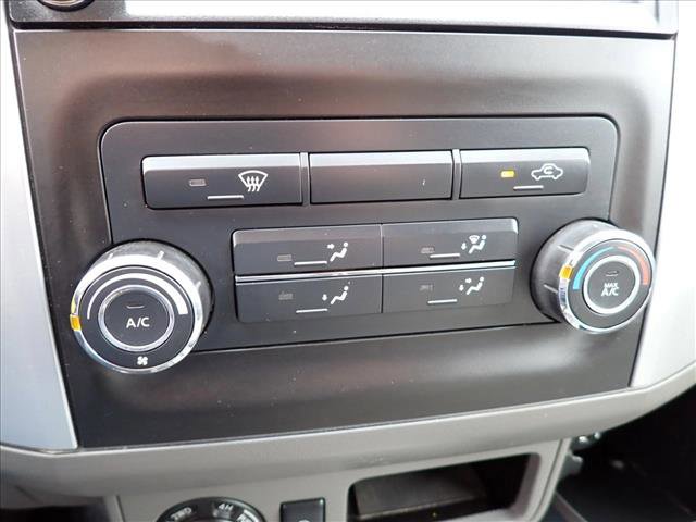 Used 2019 Nissan Frontier SV image 18