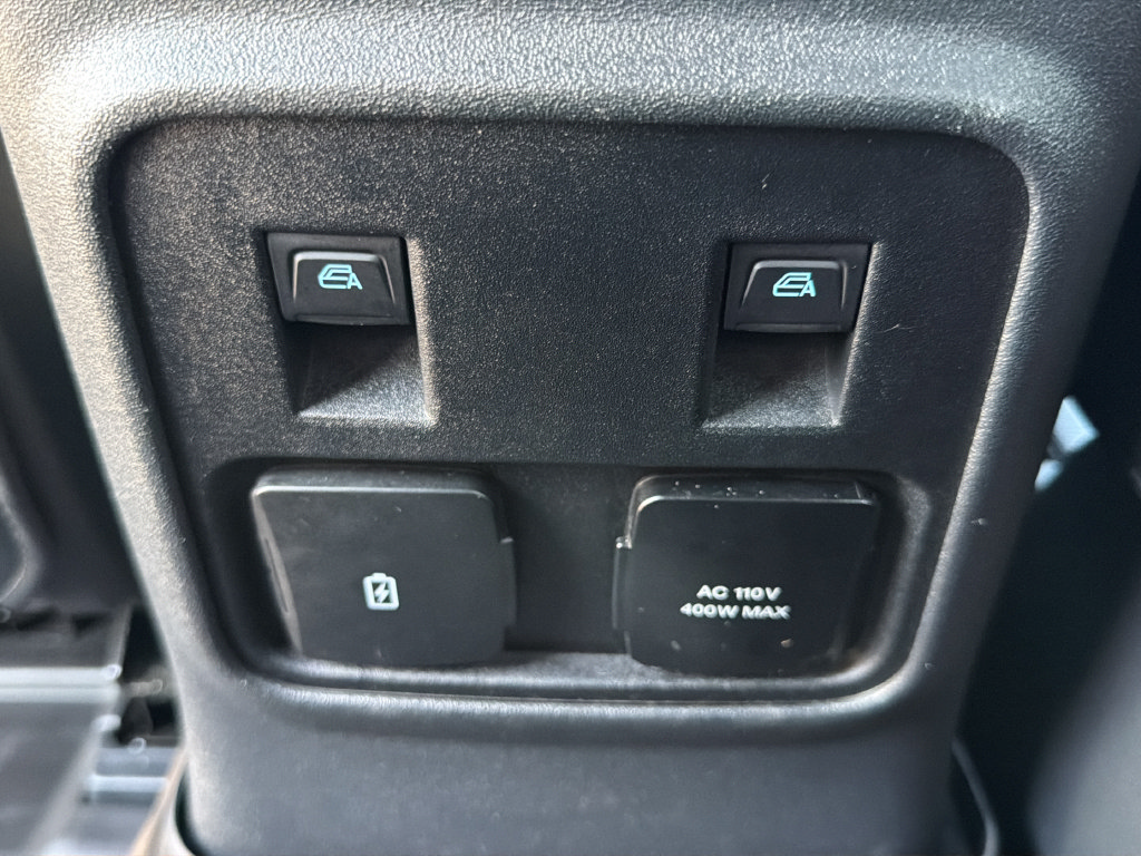 Used 2024 Ford Bronco Badlands AWD/4WD image 37