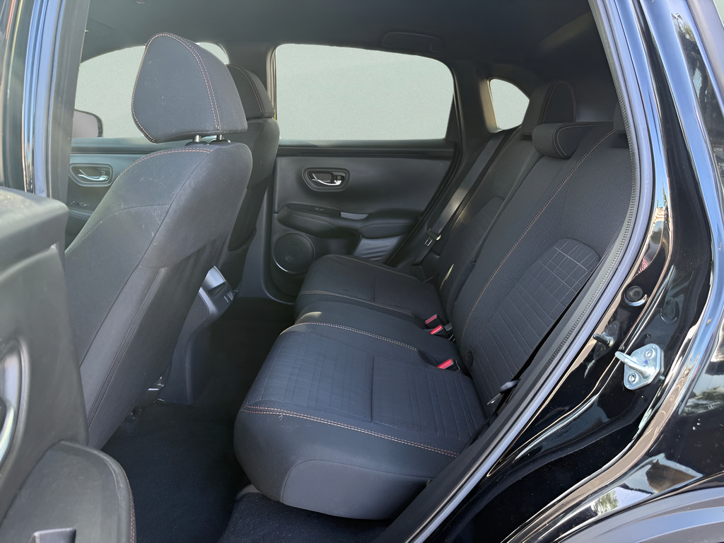Used 2025 Honda HR-V Sport image 12