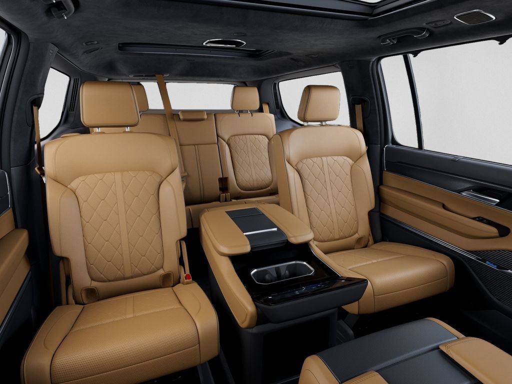 New 2026 Jeep Grand Wagoneer Summit AWD/4WD image 17