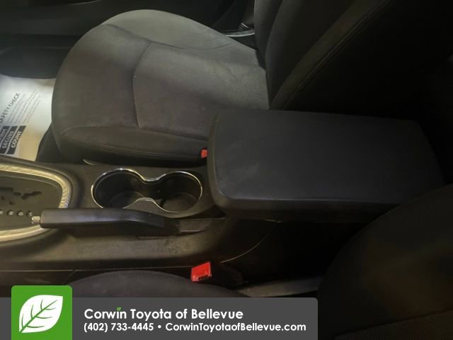 Used 2012 Dodge Avenger SXT image 22