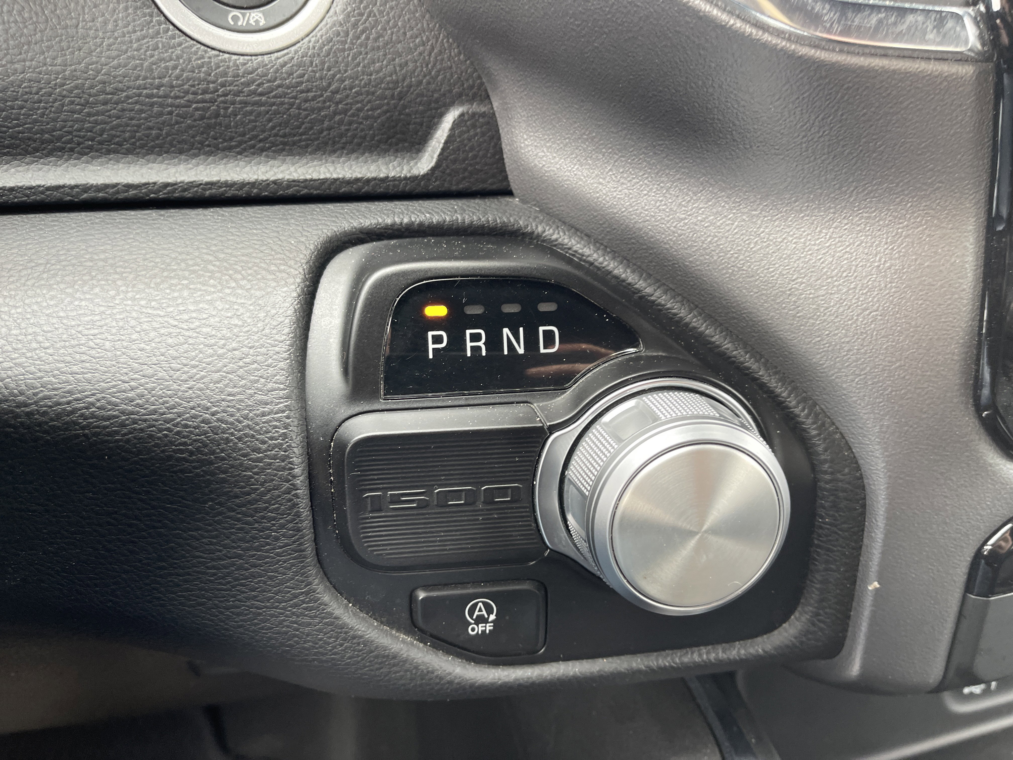 Used 2024 RAM 1500 Laramie image 30