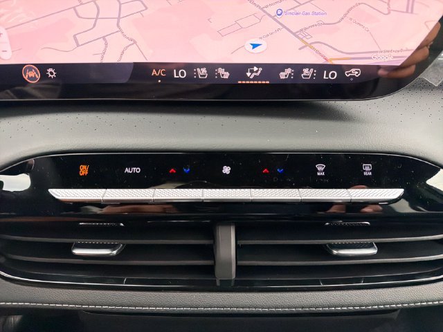 New 2027 Buick Enclave Avenir FWD image 14