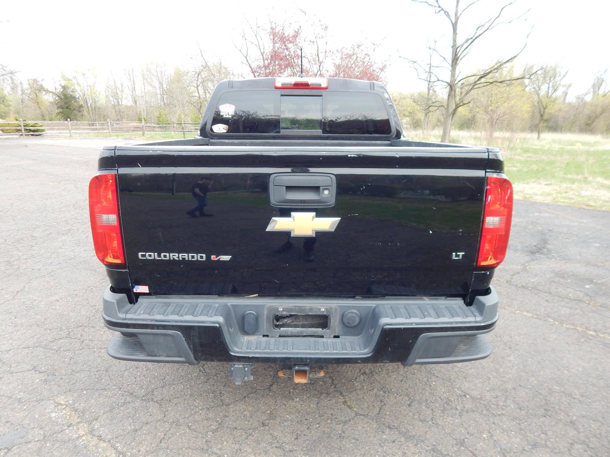 Used 2017 Chevrolet Colorado LT w/ LT Convenience Package image 5