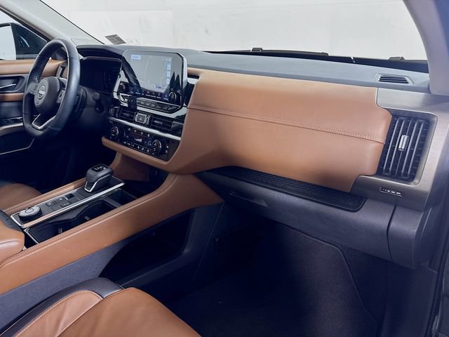 Certified 2022 Nissan Pathfinder Platinum w/ Cargo Package image 33