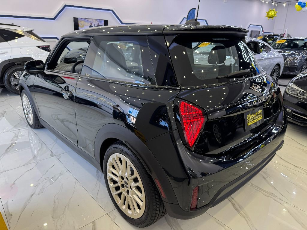 Used 2025 MINI Cooper S image 6