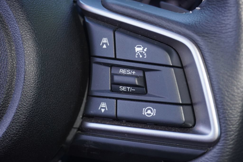 Used 2025 Subaru Outback Premium w/ Popular Package #1A AWD/4WD image 30