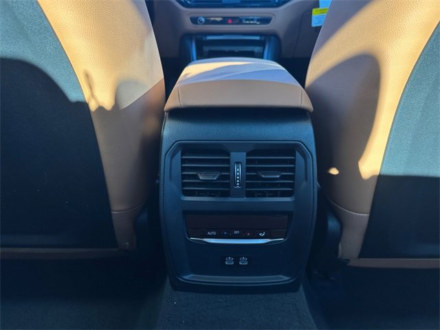 New 2026 BMW 330i xDrive Sedan w/ Premium Package image 23