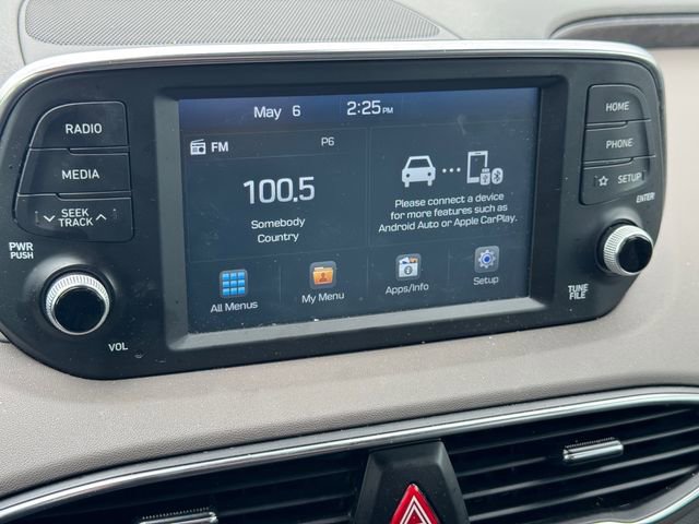 Used 2020 Hyundai Santa Fe SE FWD image 23