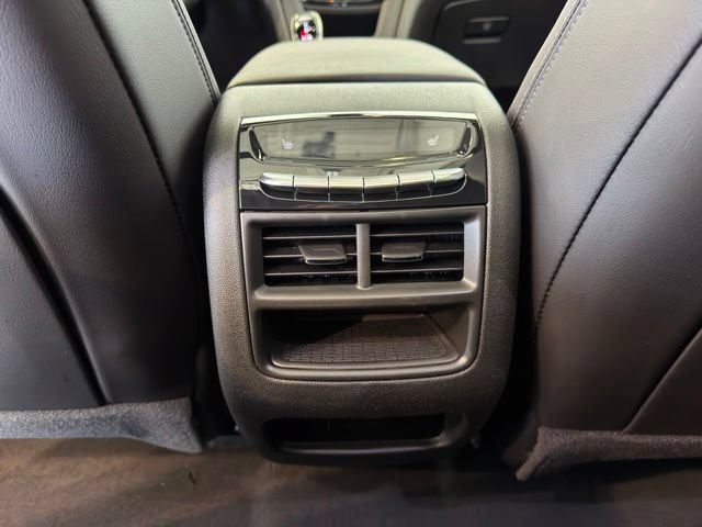 New 2026 Cadillac XT5 Premium Luxury w/ Driver Assist Package AWD/4WD image 13