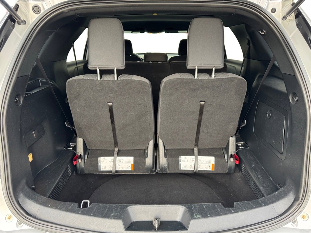 Used 2019 Ford Explorer XLT image 21