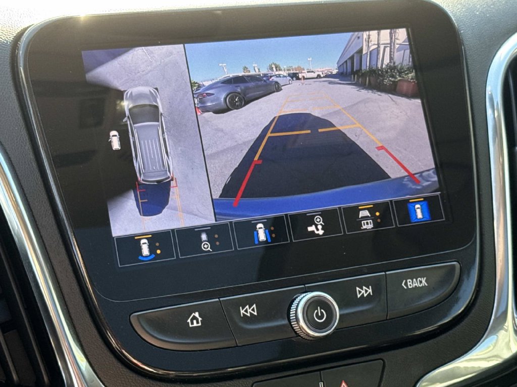 Used 2024 Chevrolet Equinox Premier FWD image 25