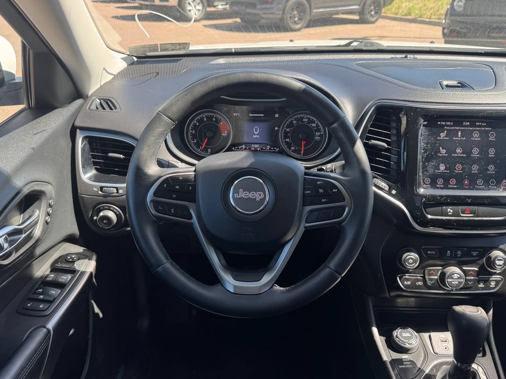 Used 2019 Jeep Cherokee Limited AWD/4WD image 10