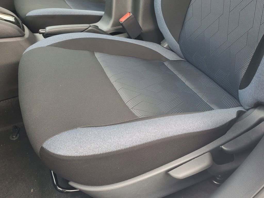 New 2025 Nissan Versa SV w/ Trunk Package FWD image 24