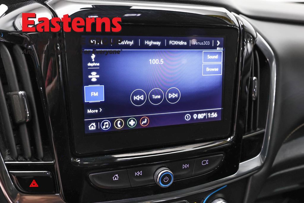 Used 2021 Chevrolet Traverse LT image 19