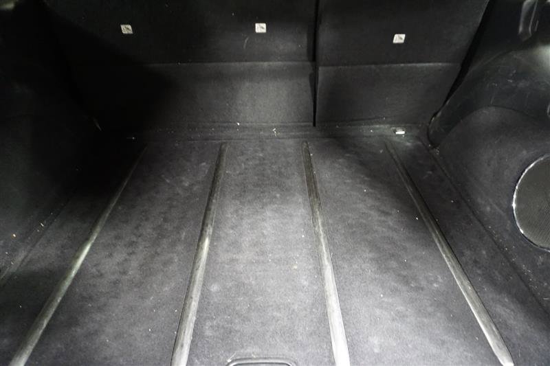 Used 2017 Jeep Grand Cherokee Overland w/ Jeep Active Safety Group image 26