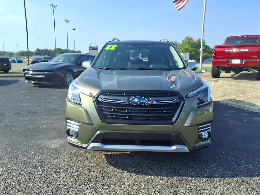 Used 2022 Subaru Forester Touring AWD/4WD image 2