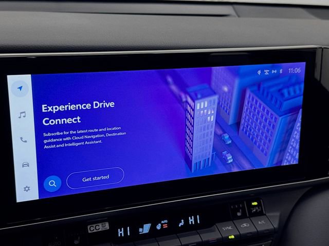 Used 2025 Toyota Camry XSE image 13