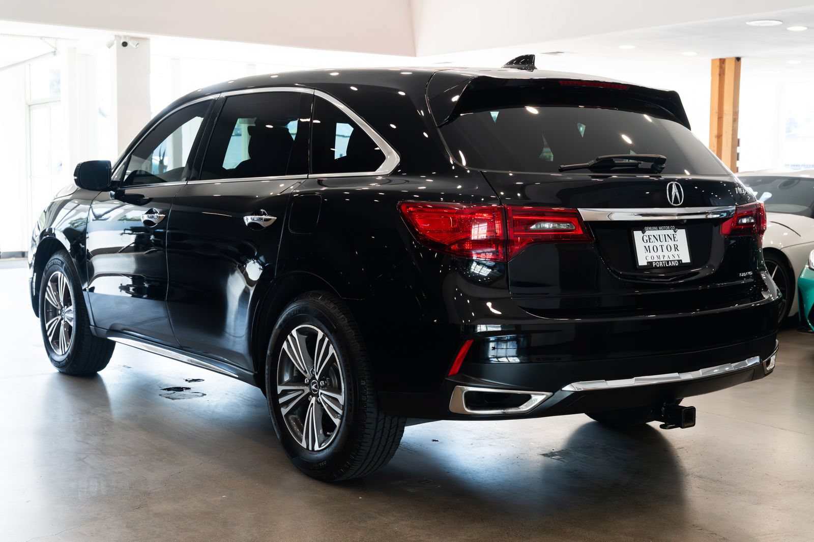 Used 2017 Acura MDX SH-AWD image 6