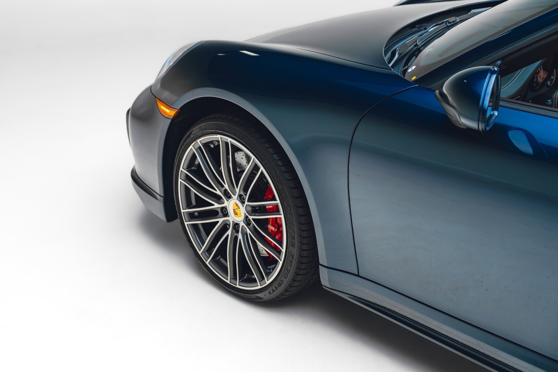 Used 2019 Porsche 911 Turbo AWD/4WD image 18