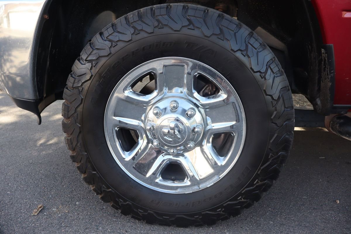 Used 2015 RAM 2500 SLT w/ Luxury Group AWD/4WD image 40