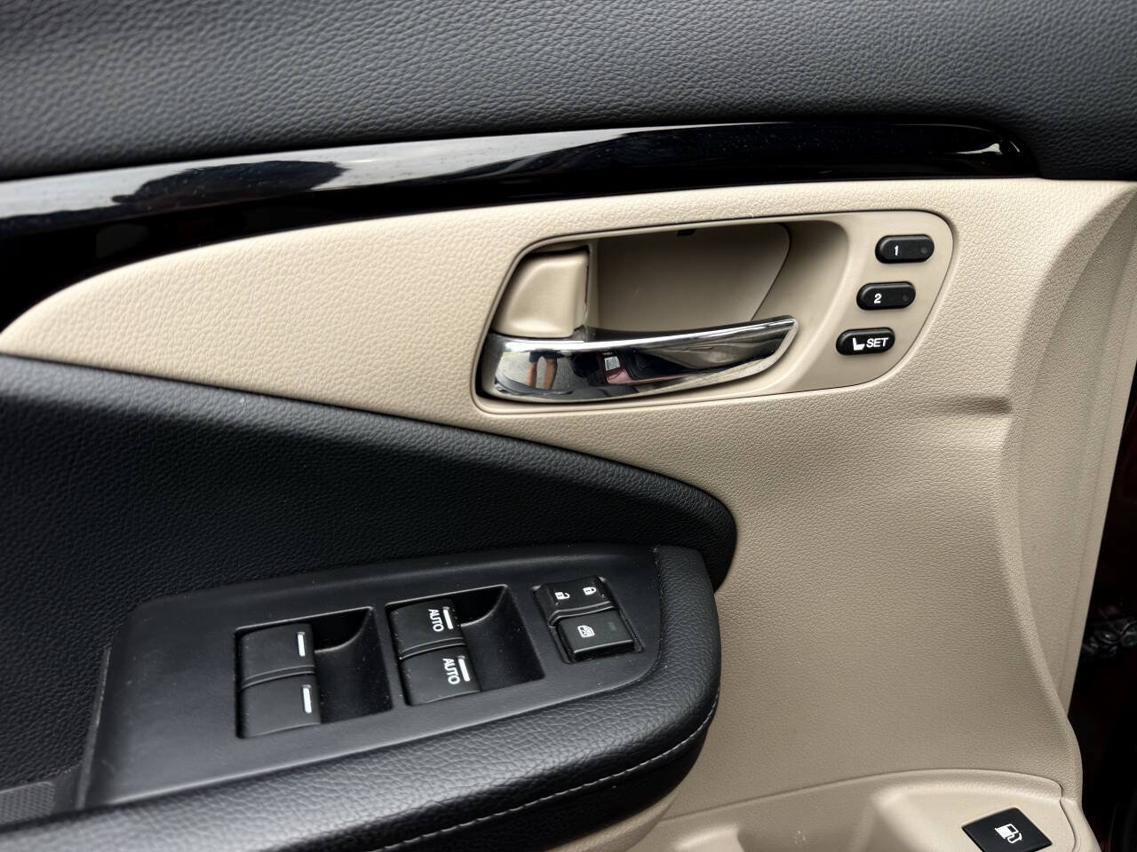 Used 2019 Honda Ridgeline RTL-E image 13