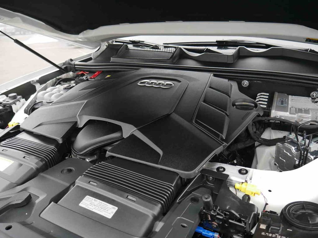 Used 2023 Audi Q7 3.0T Premium Plus image 15