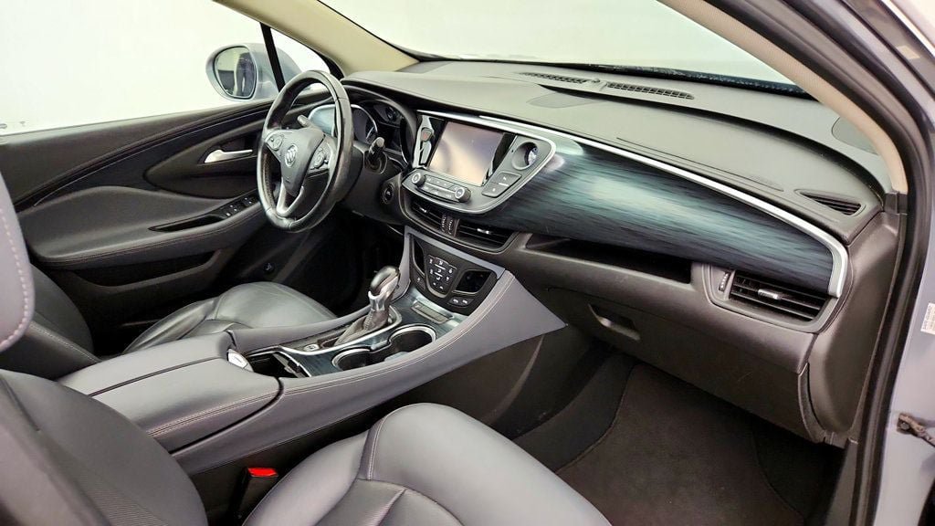Used 2020 Buick Envision Essence FWD image 24