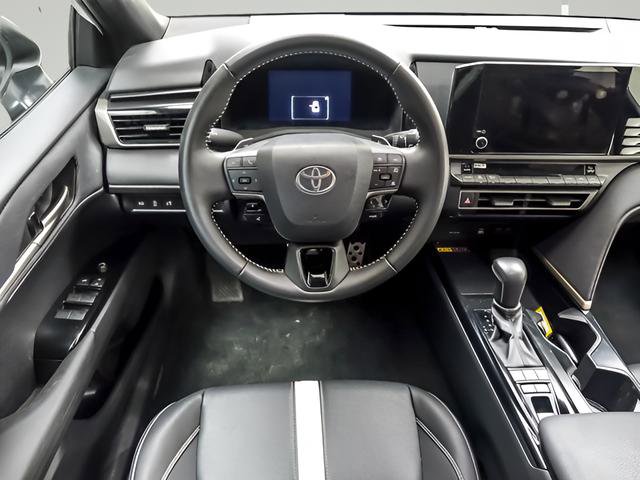 Certified 2025 Toyota Camry SE image 12