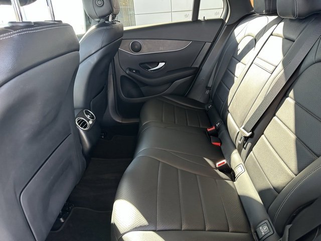 Used 2021 Mercedes-Benz GLC 300 4MATIC image 25