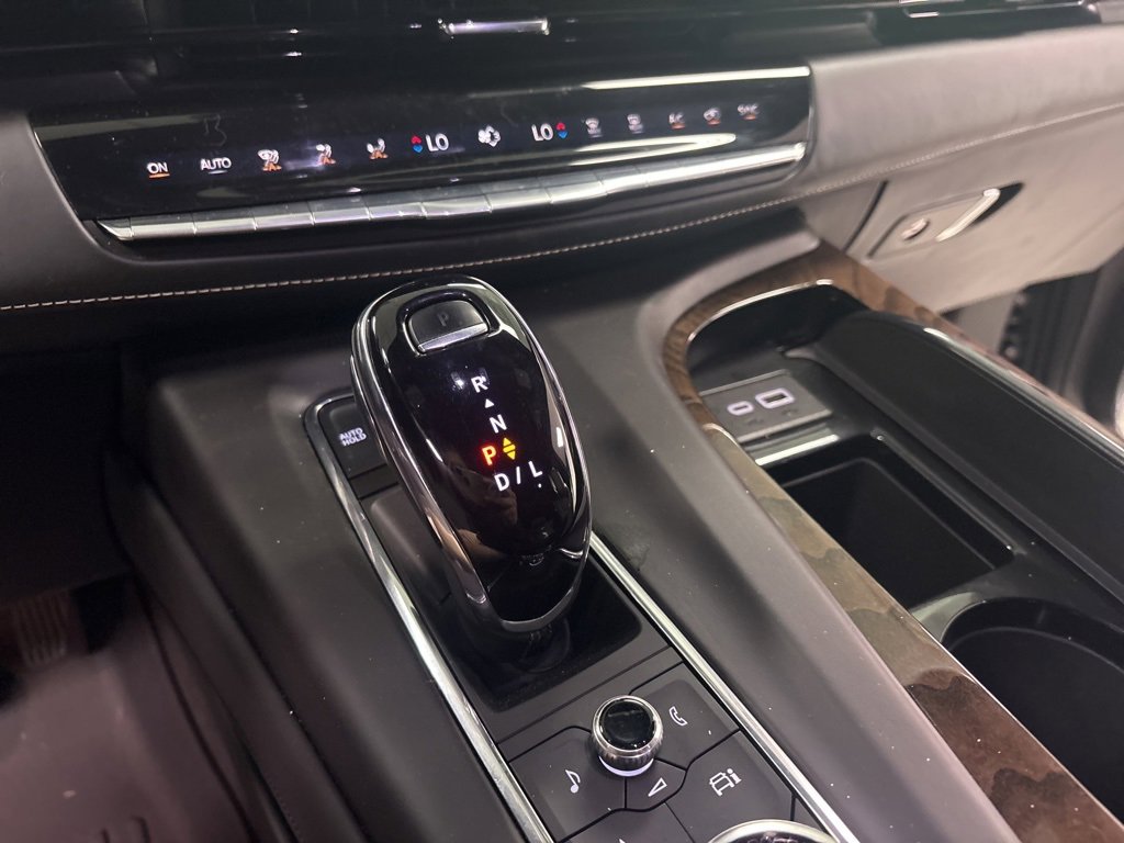 Used 2024 Cadillac Escalade Sport Platinum image 25