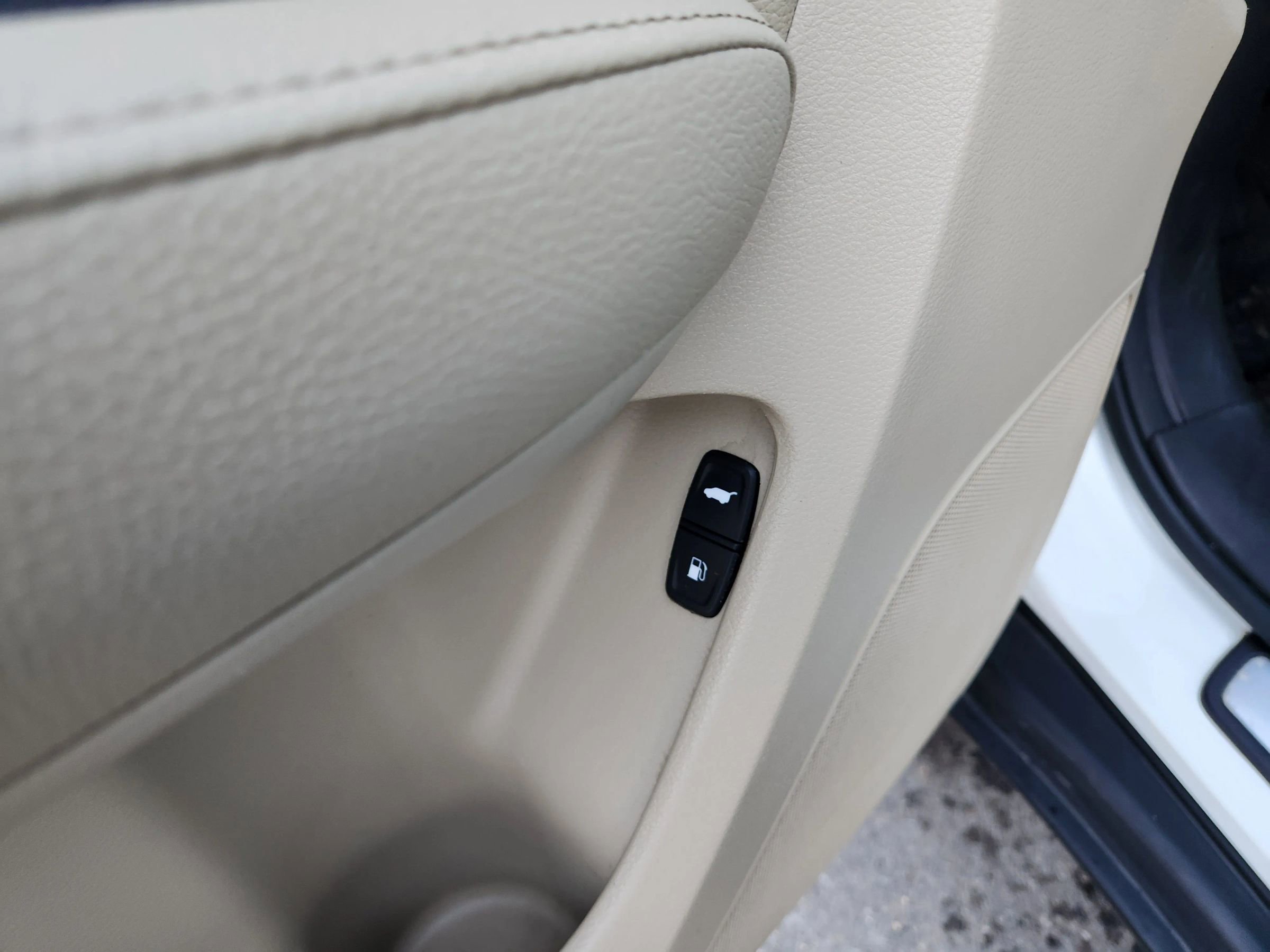 Used 2014 Acura MDX SH-AWD w/ Technology Package image 26