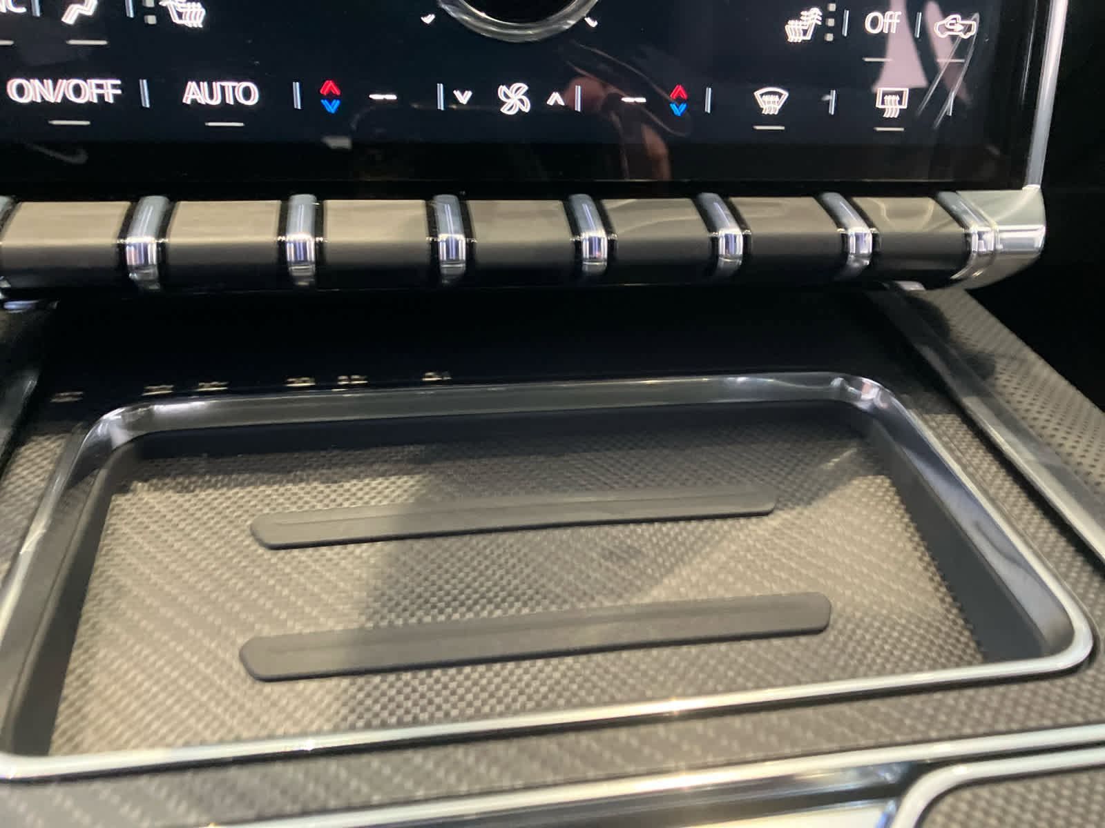 New 2026 GMC Sierra EV Elevation image 27