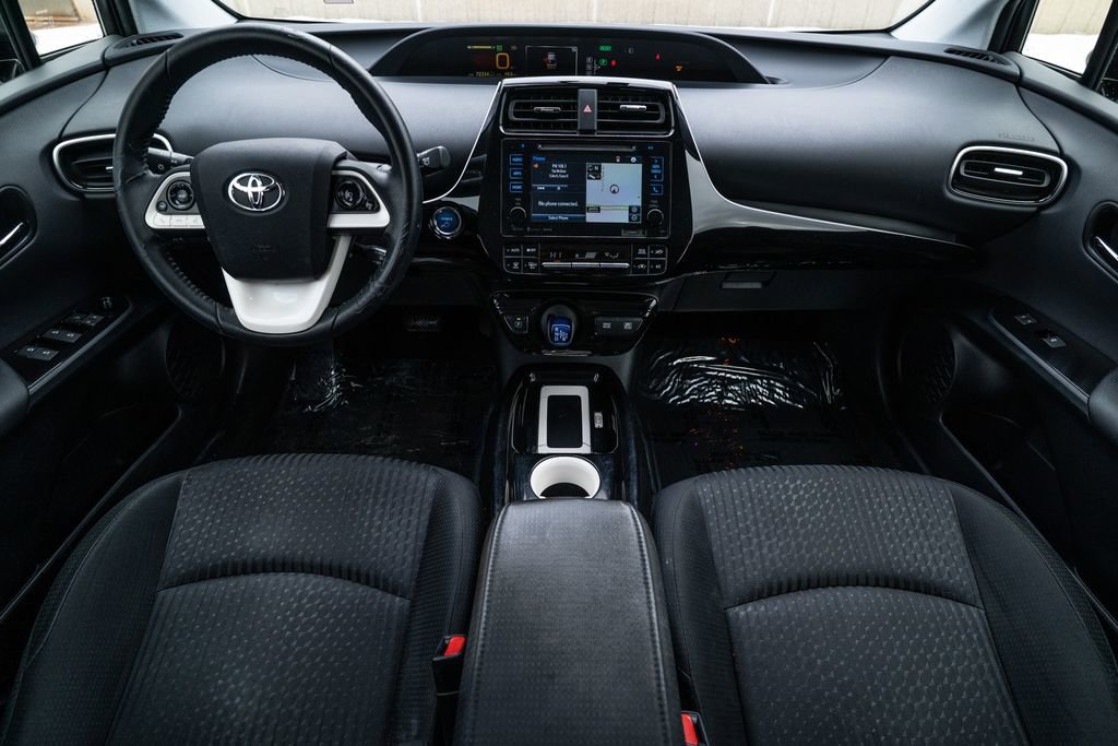 Used 2016 Toyota Prius Three image 11