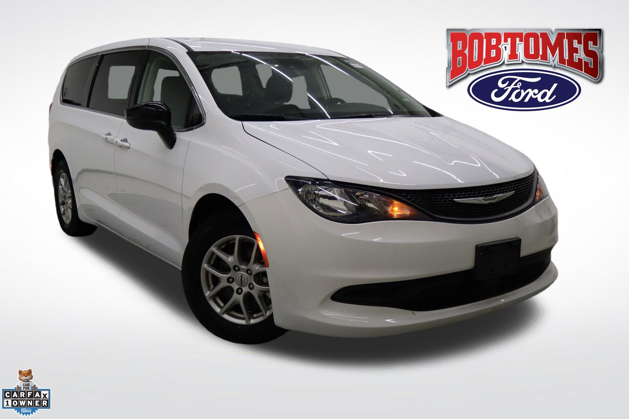 Used 2024 Chrysler Voyager LX