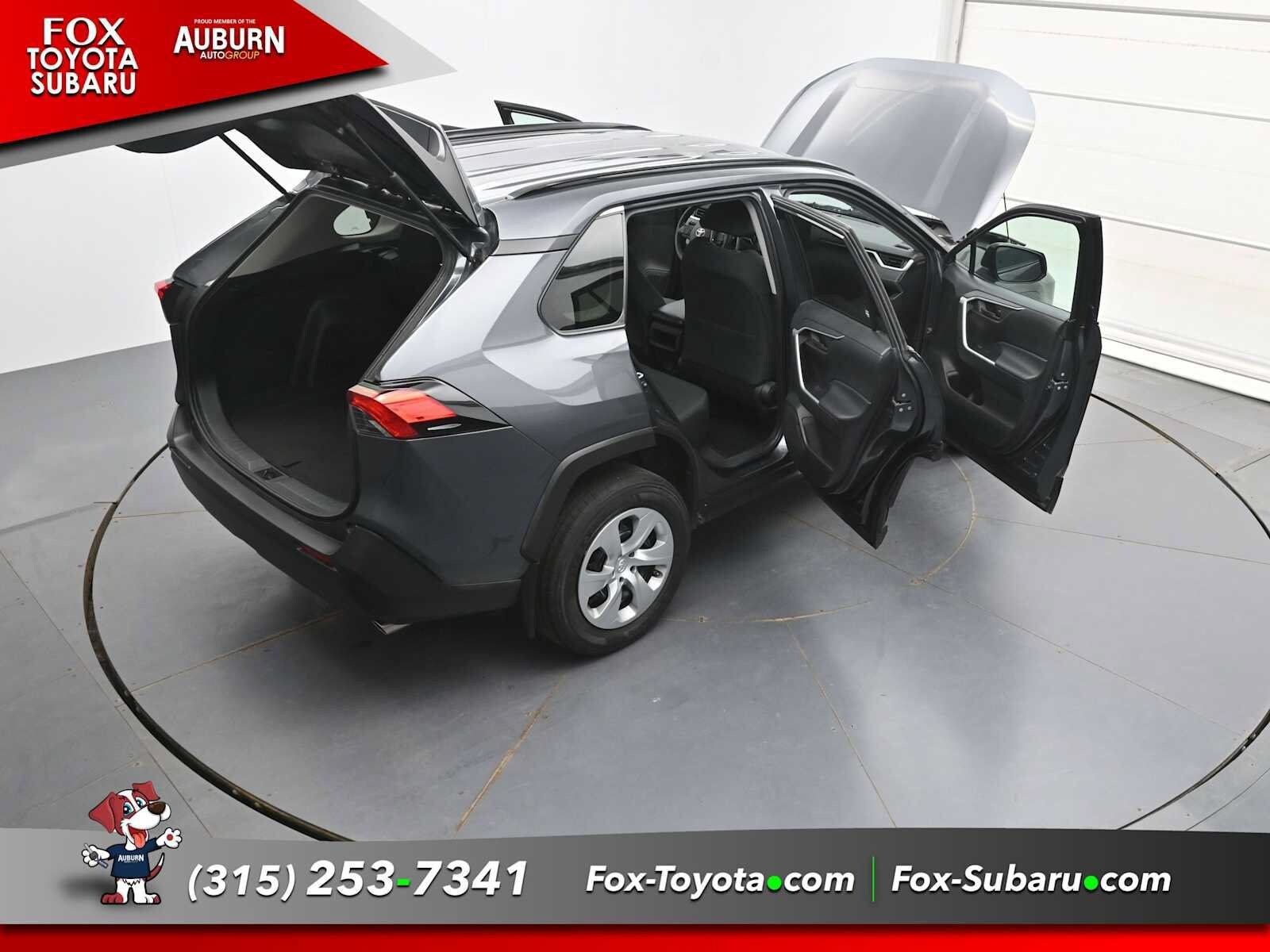 Used 2021 Toyota RAV4 LE AWD/4WD image 41