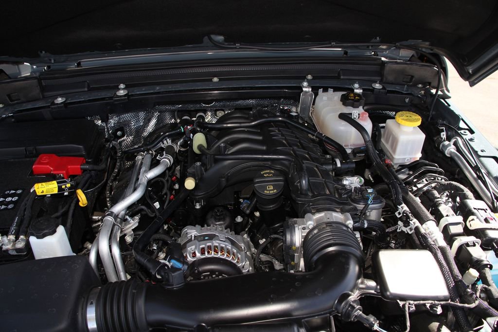 Used 2025 Jeep Gladiator Mojave image 29