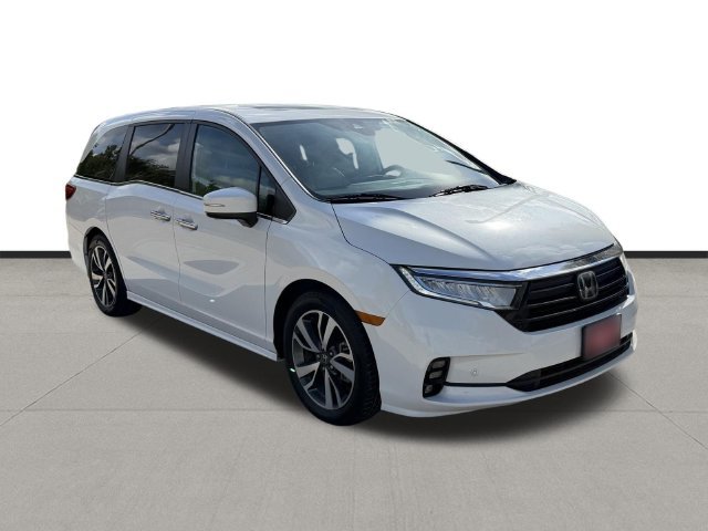 Used 2023 Honda Odyssey Touring image 3