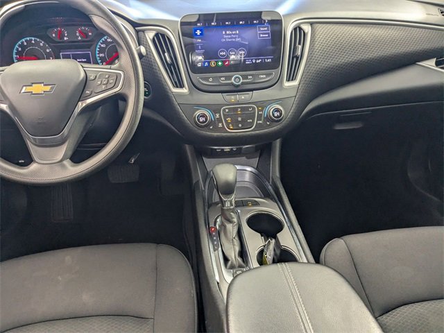 Used 2024 Chevrolet Malibu LT image 25