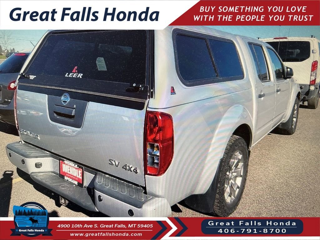 Used 2020 Nissan Frontier SV image 3