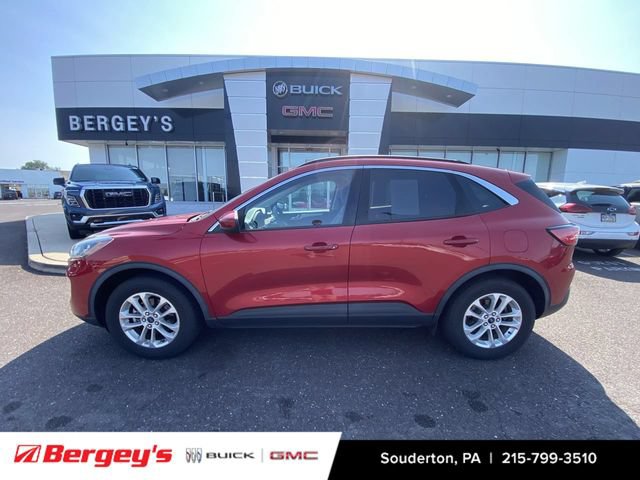 Used 2020 Ford Escape SE AWD/4WD image 2