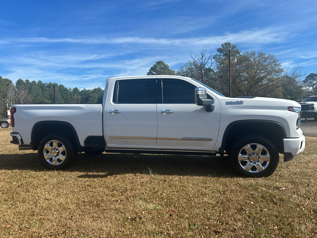 Used 2025 Chevrolet Silverado 3500 High Country w/ High Country Premium Package image 8