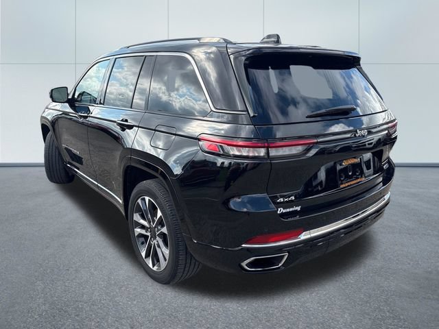 Used 2023 Jeep Grand Cherokee Overland AWD/4WD image 2