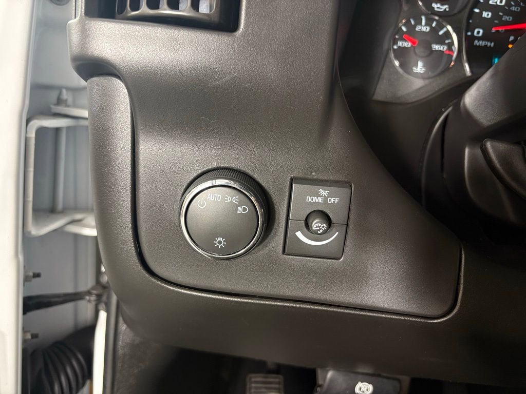 Used 2023 Chevrolet Express 3500 LT w/ LT Preferred Equipment Group image 18