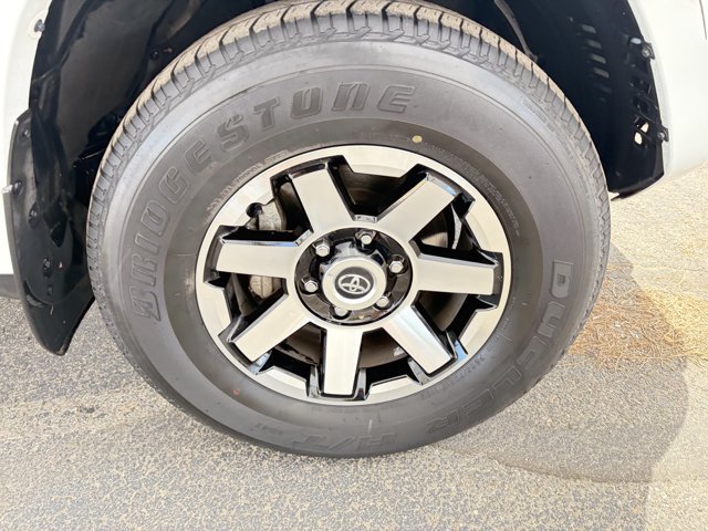 Certified 2023 Toyota 4Runner TRD Off-Road Premium w/ Off Road Premium Plus Package AWD/4WD image 17