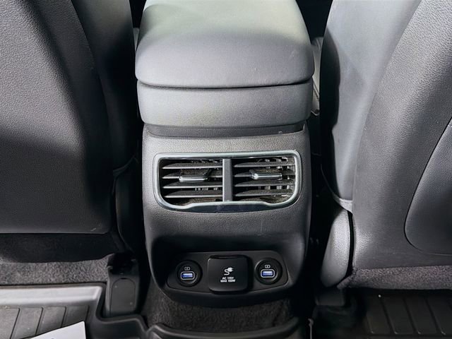 Used 2023 Hyundai Santa Fe Calligraphy image 32