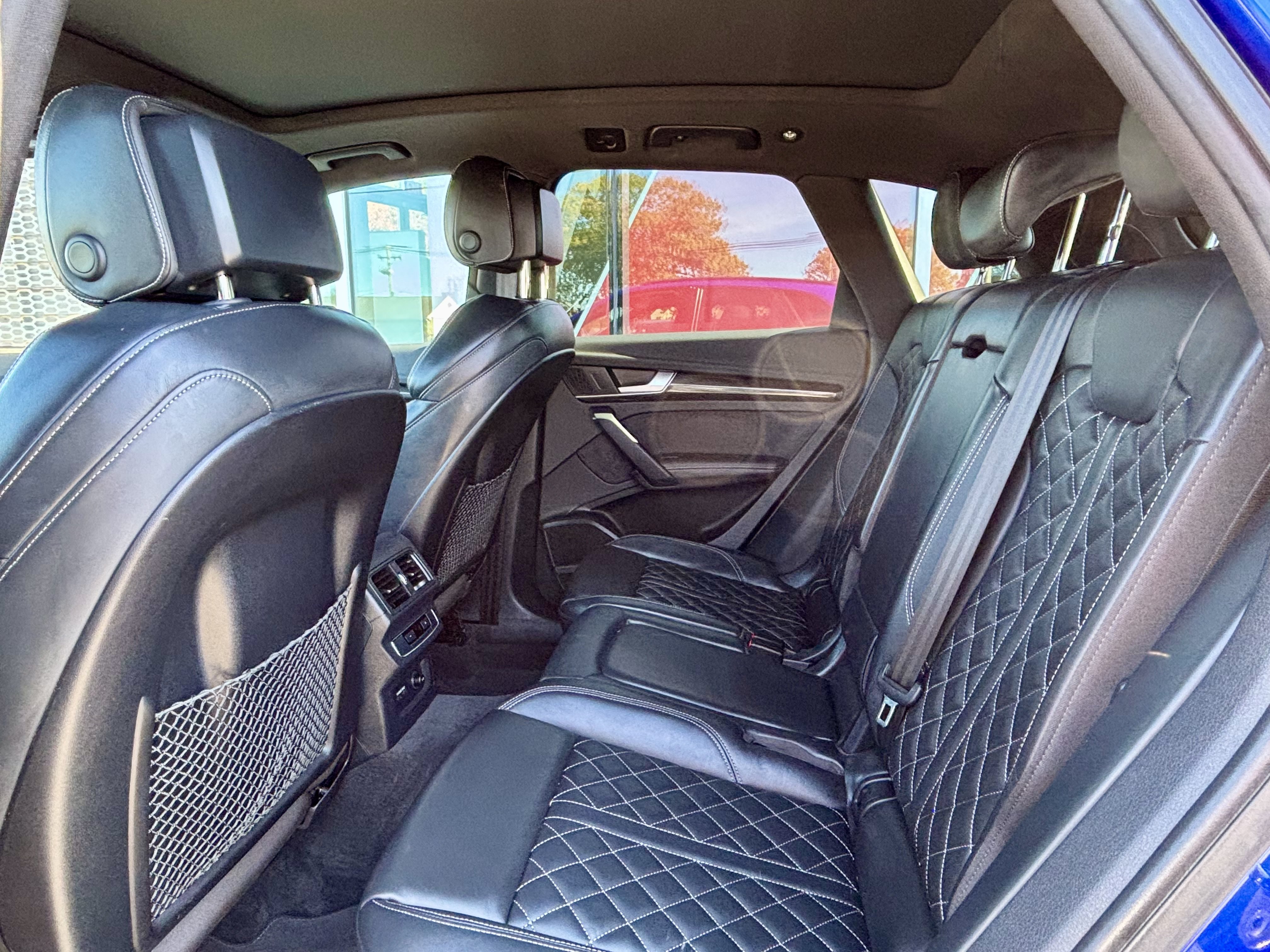 Certified 2024 Audi SQ5 Premium Plus AWD/4WD image 9